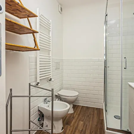 Awesome In With Wifi And 1 Bedrooms Apartamento